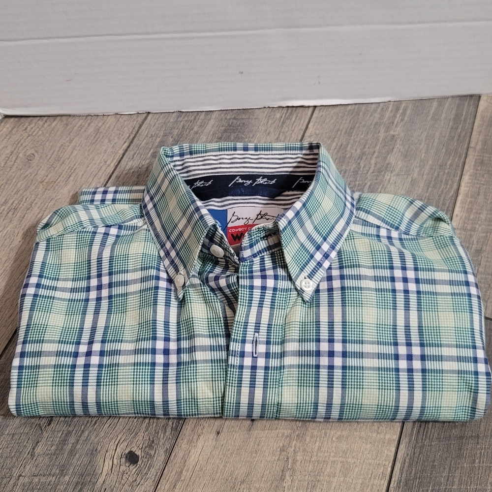 Wrangler George Strait Cowboy Cut Plaid Cotton Shirt in Green and Blue Size Med